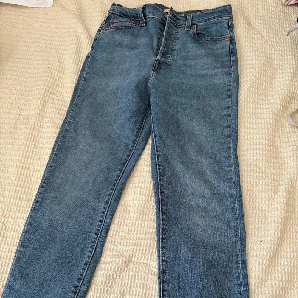 Levi's Light Blue Wedgie Straight Jeans - Picture 5 of 5